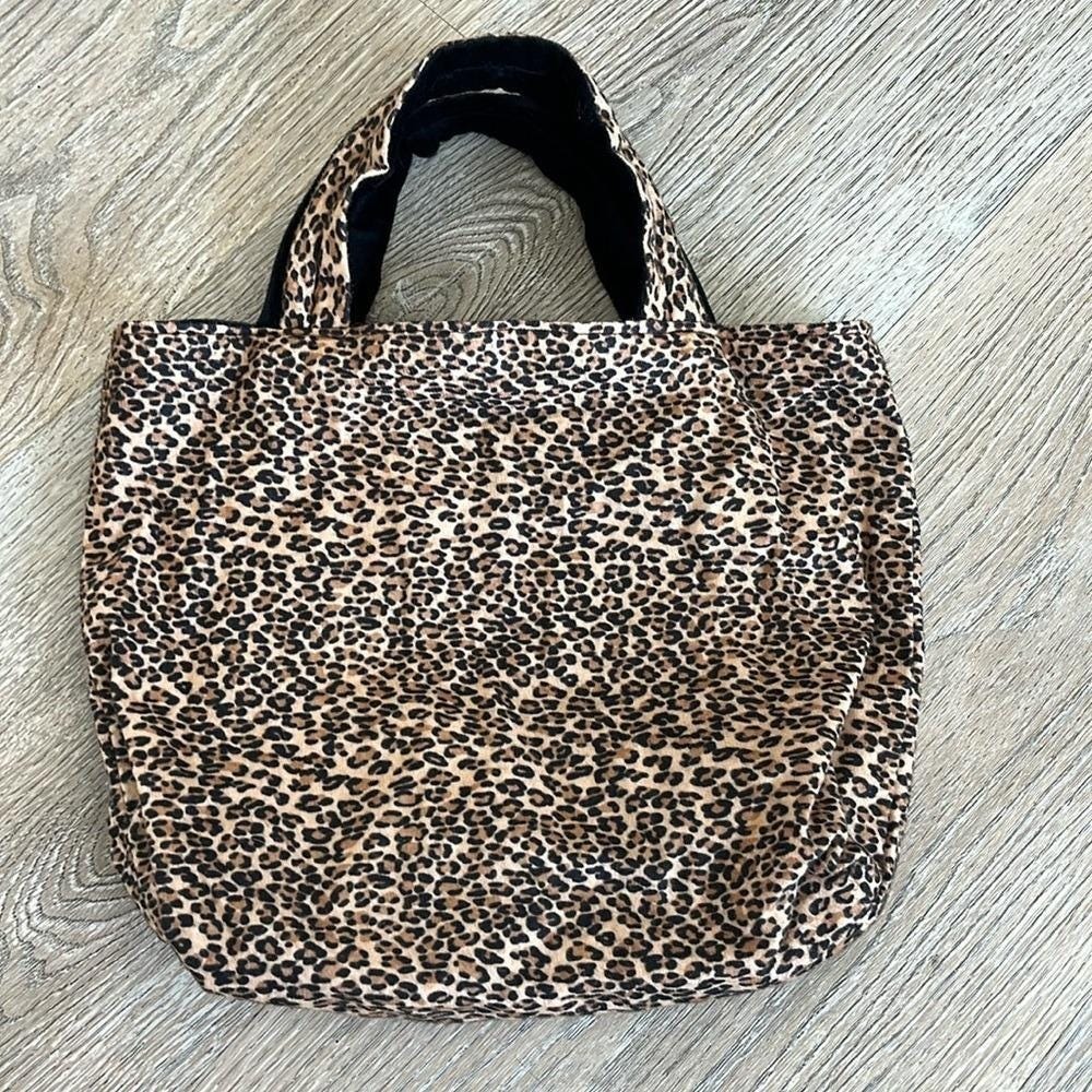 Inside Out Reversible Velvet Leopard Print Tote Bag Y2K Style - Picture 3 of 7